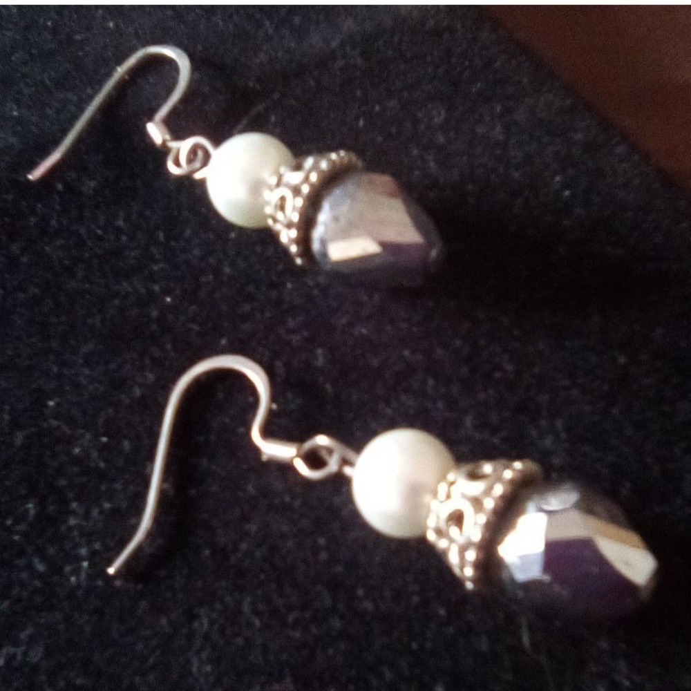 Lot of 3 Pairs Womens Earrings Silver Tone Hoops Faux Pearl Dangles Rhinestone - Picture 4 of 8